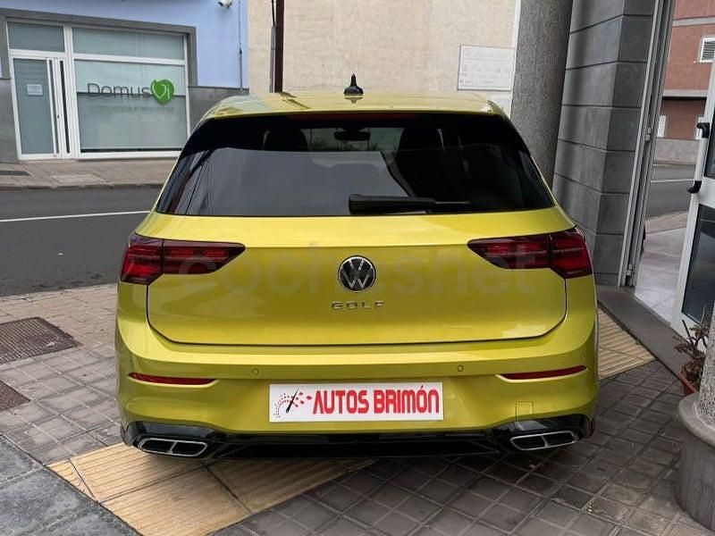 Usado VW Golf VII Sport 150 CV (110 kW) 2020 Amarillo Berlina