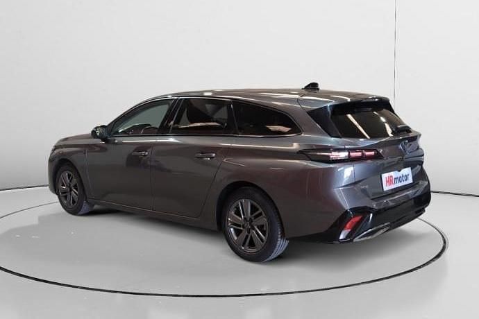 Usado Peugeot 308 Allure 130 CV (95 kW) 2023