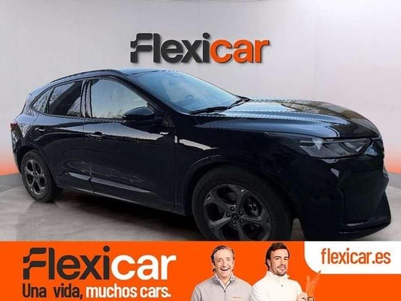 Usado Ford Kuga ST-Line 150 CV (110 kW) 2025 Negro SUV
