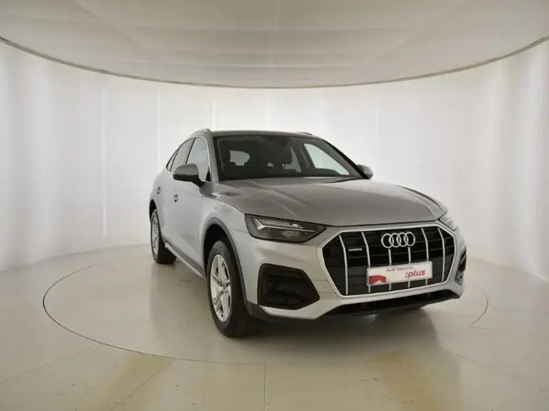Gris/plata Usado 2024 Audi Q5 Sportback Advanced Plus SUV | 46.990 € (Super precio) - Imagen 1/4