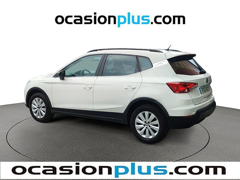Usado Seat Arona Ecomotive 95 CV (69 kW) 2017 Blanco SUV