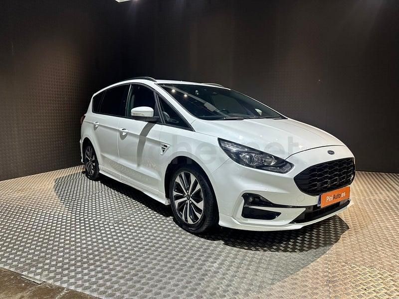 Usado Ford S-MAX ST-Line 190 CV (139 kW) 2023 Blanco Monovolumen