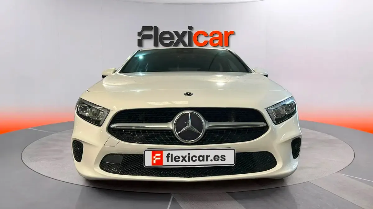 Usado Mercedes A180 116 CV (85 kW) 2020 Blanco Berlina