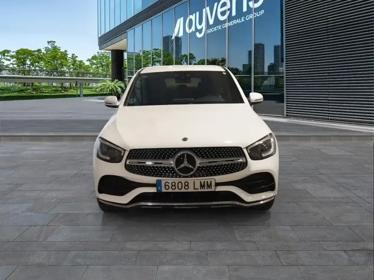 Usado Mercedes GLC300 245 CV (180 kW) 2021 Blanco SUV