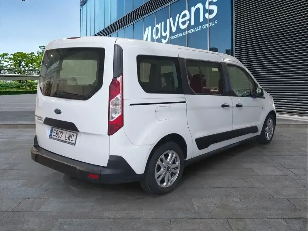 Usado Ford Tourneo Connect Trend 101 CV (74 kW) 2022 Blanco Monovolumen