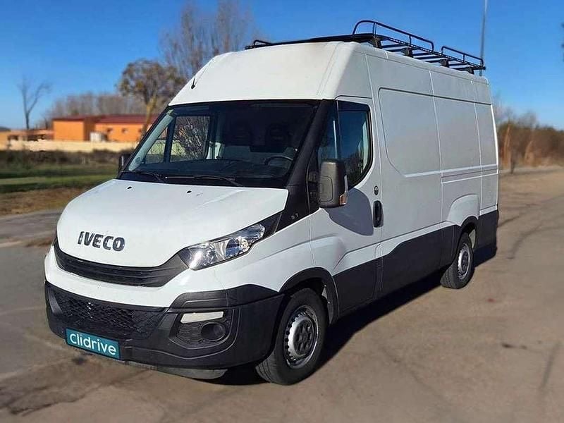 Usado Iveco Daily 156 CV (114 kW) 2019 Blanco Van