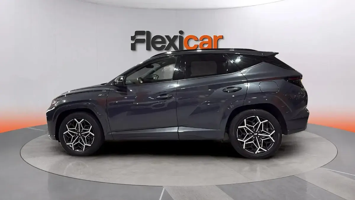 Usado Hyundai Tucson N Line 150 CV (110 kW) 2022 Gris SUV