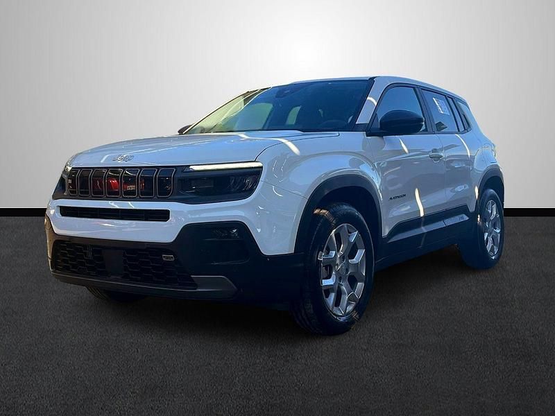 Blanco Nuevo 2025 Jeep Avenger Longitude SUV | 24.699 € (Un poco caro) - Imagen 1/4