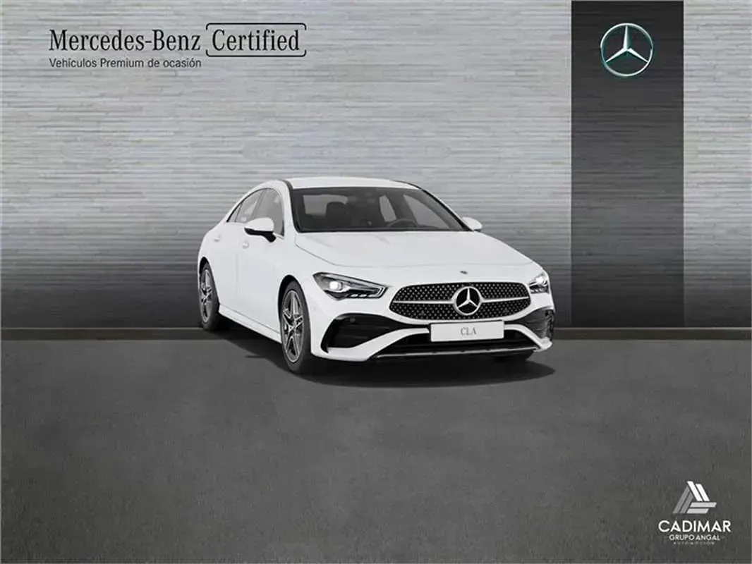Usado Mercedes CLA200 150 CV (110 kW) 2025 Berlina