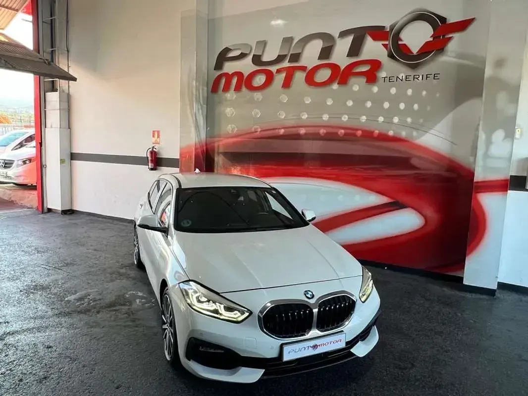 Usado BMW 118 150 CV (110 kW) 2020 Blanco Utilitario