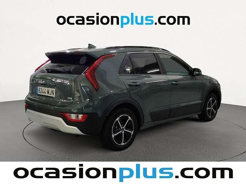 Usado Kia Niro 141 HP (103 kW) 2023 Cinzento SUV