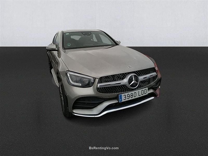 Usado Mercedes GLC300 245 CV (180 kW) 2019 Gris / plata Coupe
