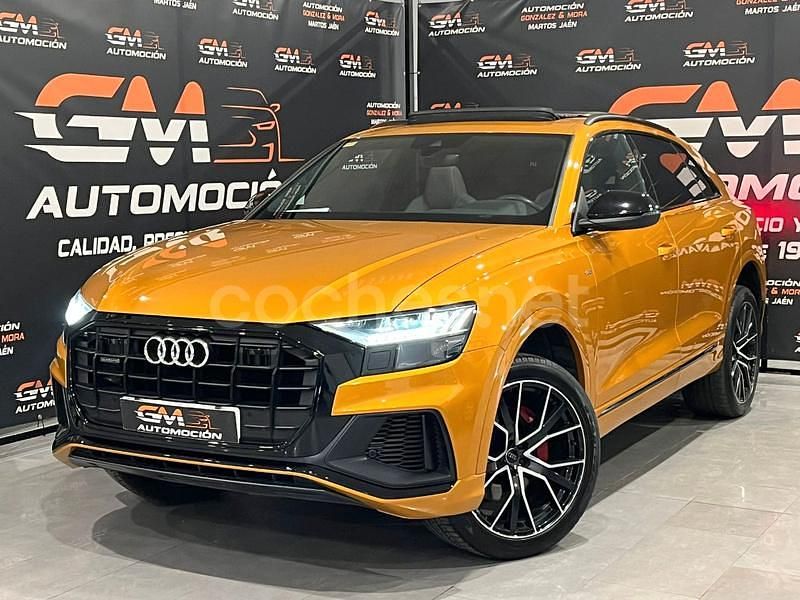 Usado Audi Q8 Ambiente 286 CV (210 kW) 2020 Naranja SUV