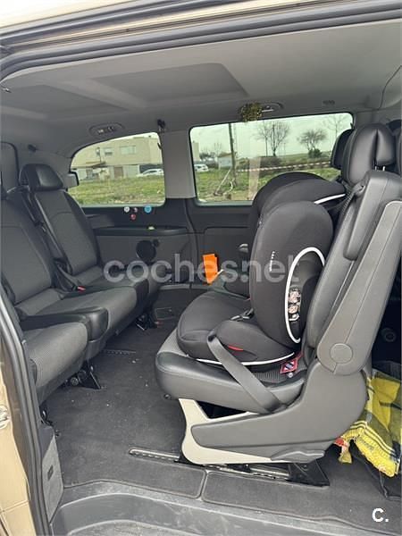 Usado Mercedes Viano 163 CV (119 kW) 2012 Beige Monovolumen