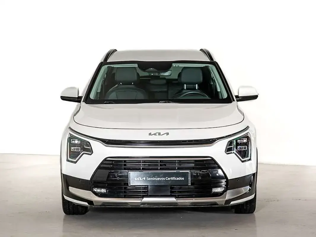 Usado Kia Niro 141 CV (103 kW) 2023 Blanco SUV
