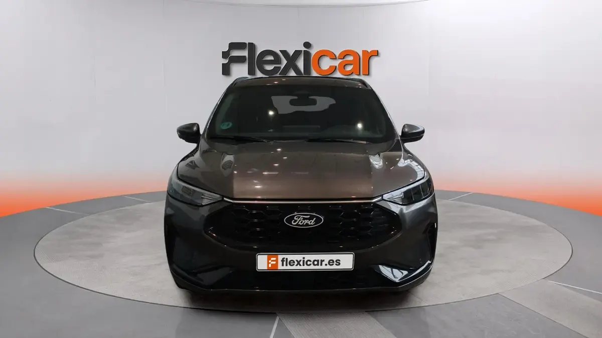 Begagnad Ford Kuga ST-Line 150 HK (110 kW) 2025 Grå SUV