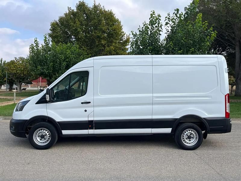Käytetty Ford Transit Ambiente 130 HP (95 kW) 2020 Valkoinen Van
