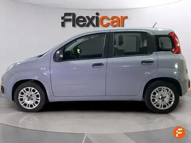 Usado Fiat Panda 70 CV (51 kW) 2022 Gris Utilitario