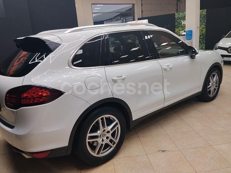 Usado Porsche Cayenne Platinum Edition 245 CV (180 kW) 2013 Blanco SUV