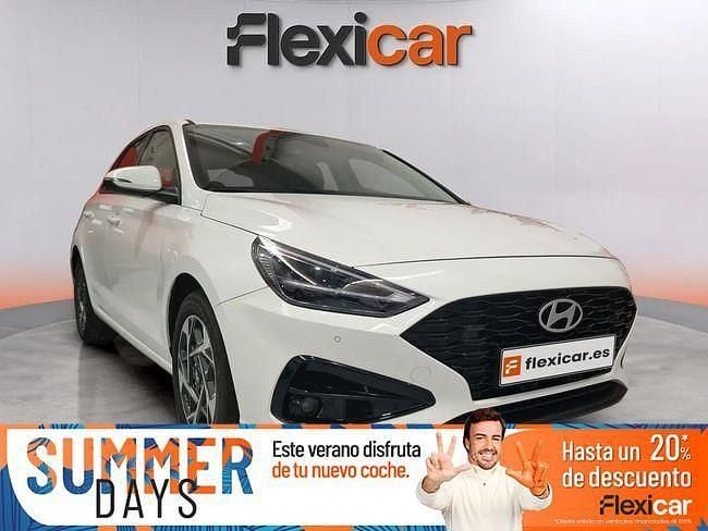 Blanco Usado 2024 Hyundai i30 Berlina | 20.990 € (Precio justo) - Imagen 1/4