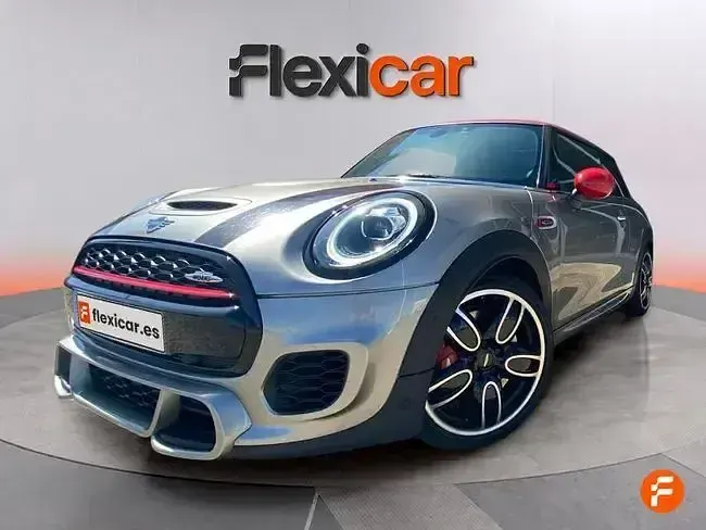 Usado Mini John Cooper Works 230 CV (169 kW) 2019 Gris Utilitario