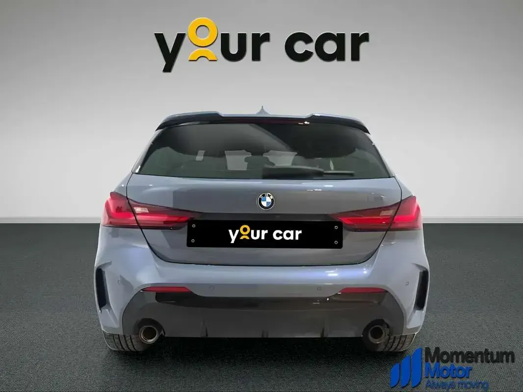 Usado BMW 120 178 CV (130 kW) 2023 Gris Utilitario