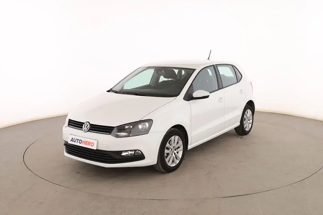 Usado VW Polo 75 CV (55 kW) 2017 Berlina