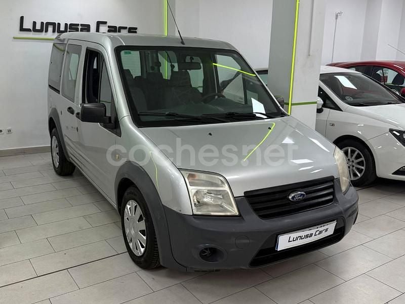 Usado Ford Tourneo Connect Trend 95 CV (69 kW) 2013 Gris / plata Monovolumen