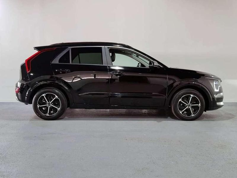 Usado Kia Niro 129 CV (94 kW) 2025 Negro SUV