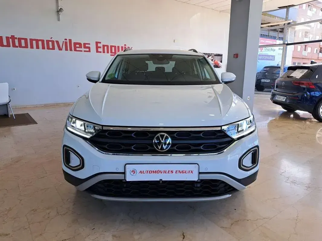 Usado VW T-Roc Life 150 CV (110 kW) 2022 Blanco SUV