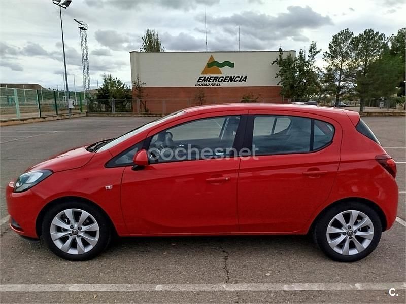 Usado Opel Corsa Selective 90 CV (66 kW) 2017 Rojo Berlina