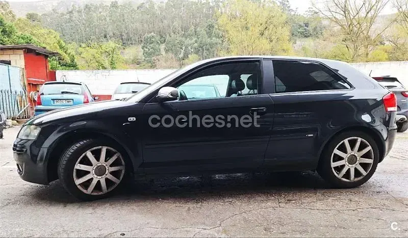Usado Audi A3 Attraction 115 CV (84 kW) 2007 Negro Utilitario