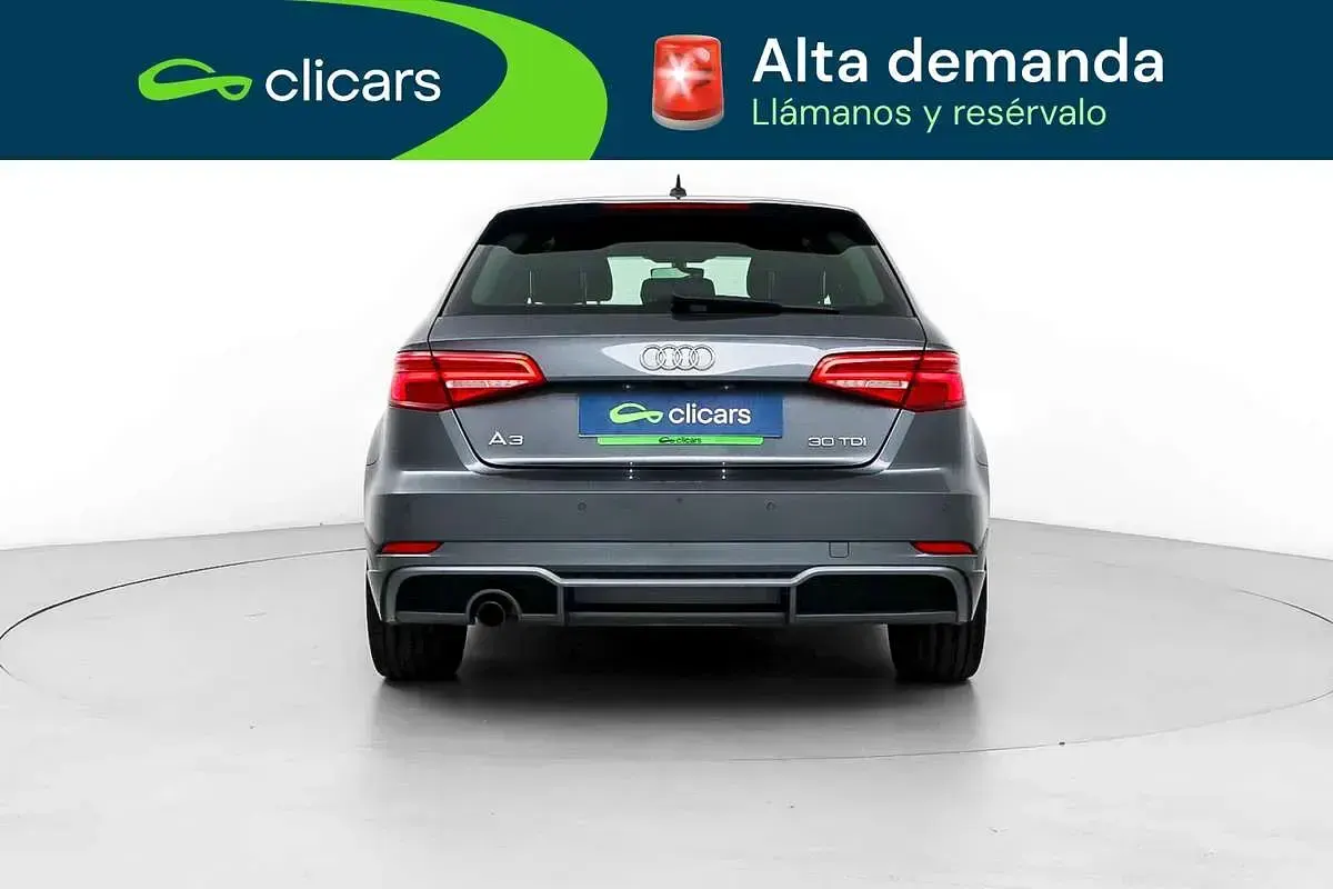 Usado Audi A3 Sportback S-Line 116 CV (85 kW) 2020 Gris Utilitario