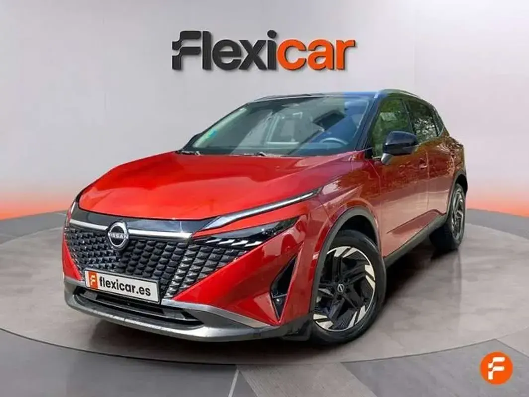 Usado Nissan Qashqai N-Connecta 140 CV (102 kW) 2025 Rojo SUV