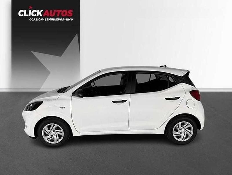 Usado Hyundai i10 64 CV (47 kW) 2024 Blanco Utilitario
