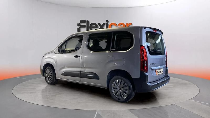 Usado Citroën Berlingo 102 CV (75 kW) 2025 Gris Monovolumen