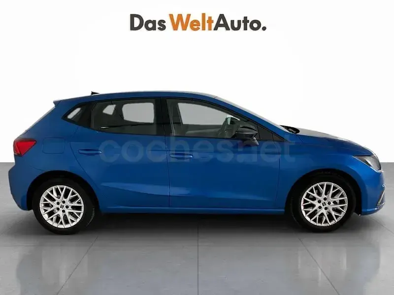 Usado Seat Ibiza FR 115 HP (84 kW) 2025 Azul Citadino