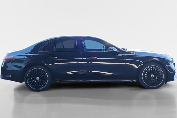 Usado Mercedes E220 197 CV (144 kW) 2025 Negro Berlina