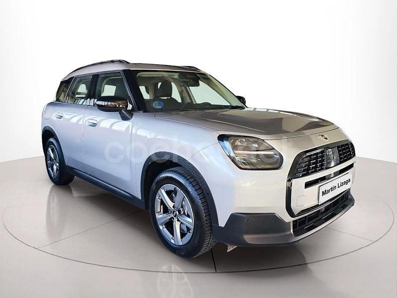 Gris / plata Usado 2024 Mini Countryman SUV | 34.900 € (Precio justo) - Imagen 1/4