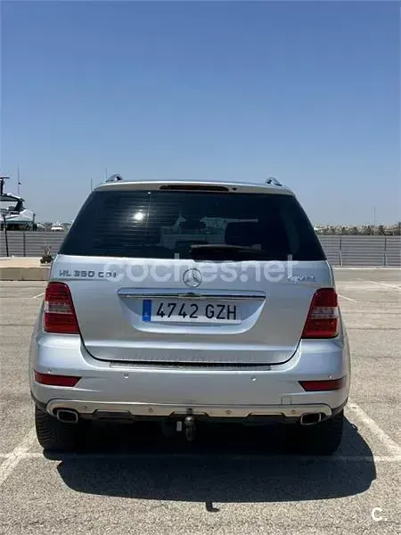 Usado Mercedes ML350 224 CV (164 kW) 2010 Gris / plata SUV