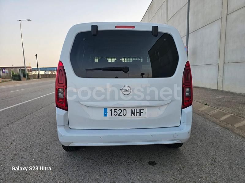 Usado Opel Combo Life Edition 102 CV (75 kW) 2023 Blanco Monovolumen