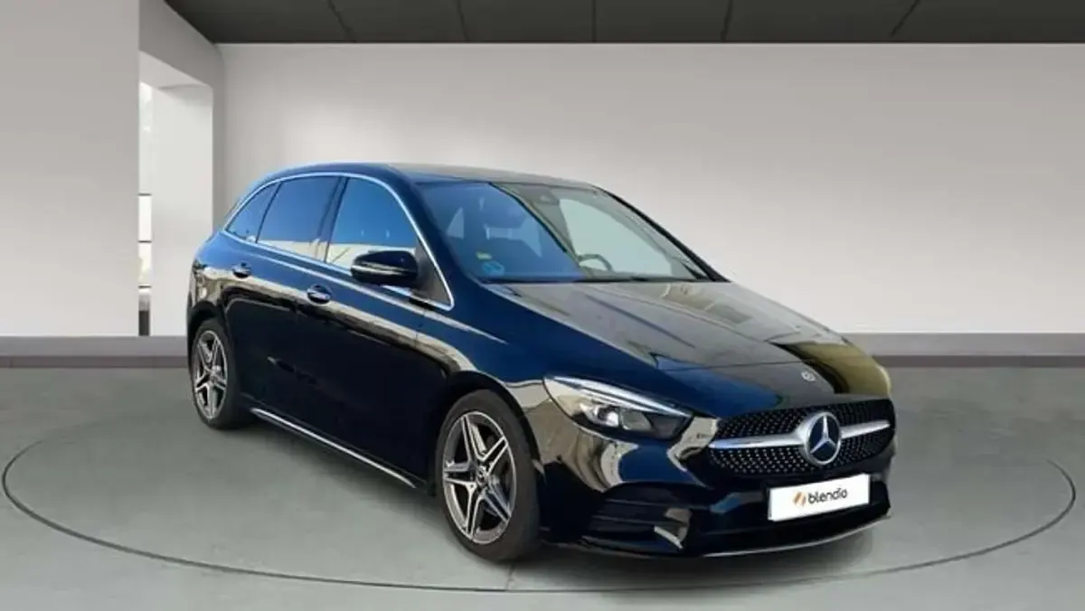Usado Mercedes 200 151 CV (111 kW) 2020 Negro Berlina