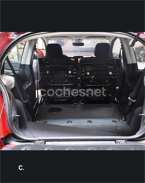 Usado Citroën C2 VTR Sport 75 CV (55 kW) 2004 Rojo Utilitario