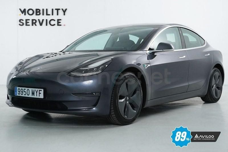 Käytetty Tesla Model 3 350 kW (476 HP) 2019 Harmaa Sedan