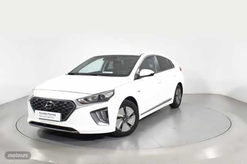 Polar white Usado 2021 Hyundai Ioniq Berlina | 19.900 € (Precio justo) - Imagen 1/4
