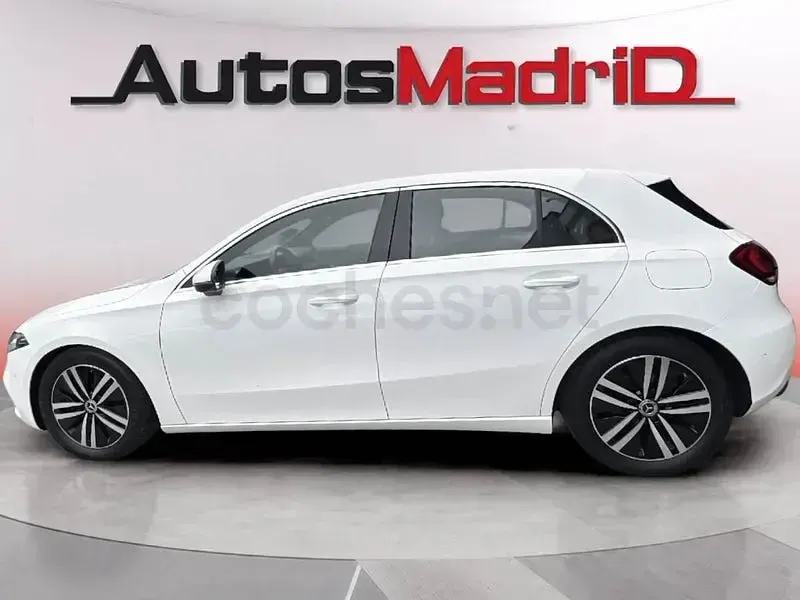 Usado Mercedes A180 116 CV (85 kW) 2022 Blanco Berlina
