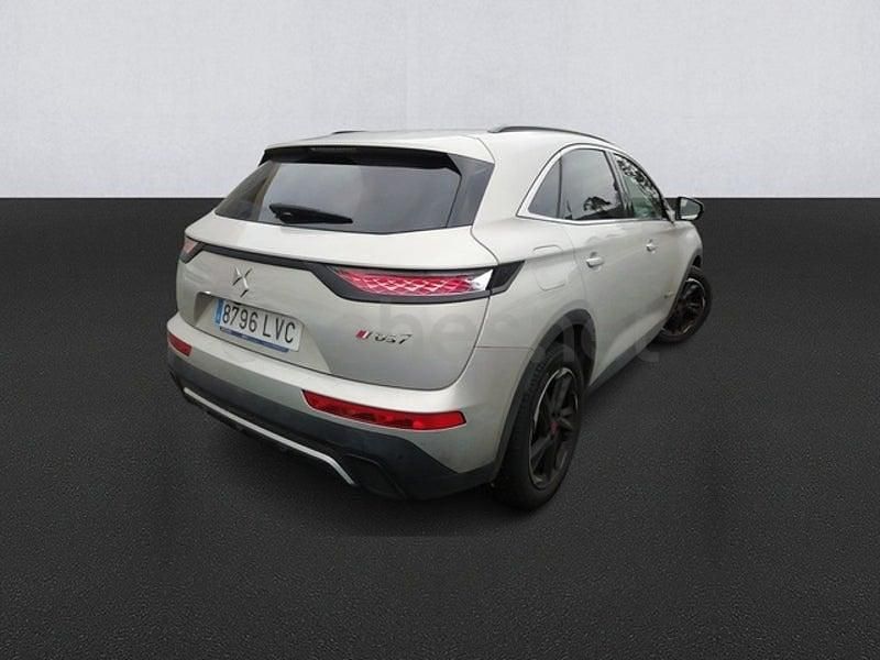Usado DS Automobiles DS7 Crossback 130 CV (95 kW) 2022 Gris / plata SUV
