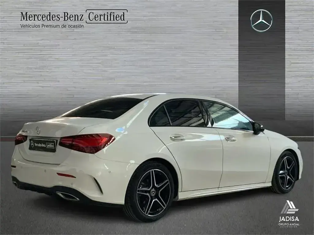 Usado Mercedes A200 150 CV (110 kW) 2024 Blanco Berlina