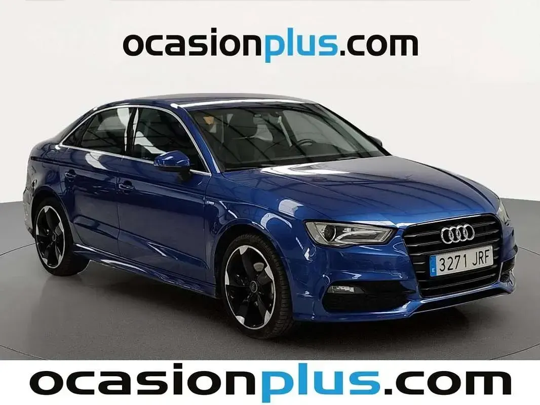 Usado Audi A3 S-Line 110 CV (80 kW) 2016 Azul Berlina