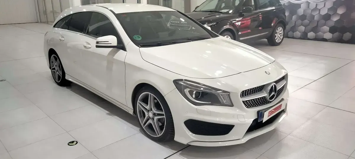 Usado Mercedes CLA200 136 CV (100 kW) 2016 Coupe
